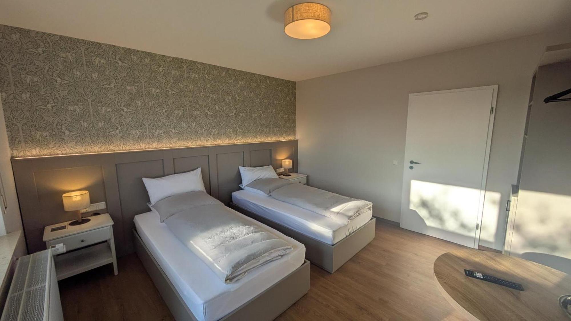 Landhotel Sonneneck - Breuna Im Naturpark Ngoại thất bức ảnh